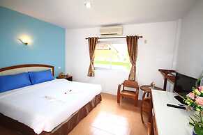 J Holiday Inn