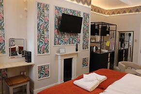 Rooms on The Prom