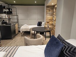 Rooms on The Prom