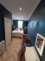Rooms on The Prom