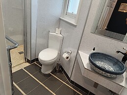 Rooms on The Prom