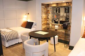 Rooms on The Prom