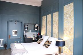 Rooms on The Prom