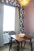 Rooms on The Prom