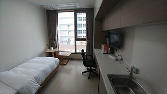 Cplus Residence