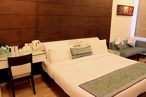 Hotel Amrapali Grand