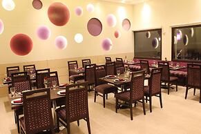 Hotel Amrapali Grand