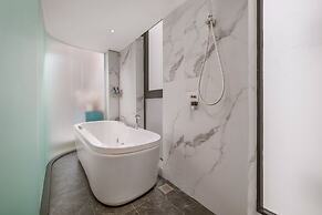 Cicilia Hotels & Spa Danang