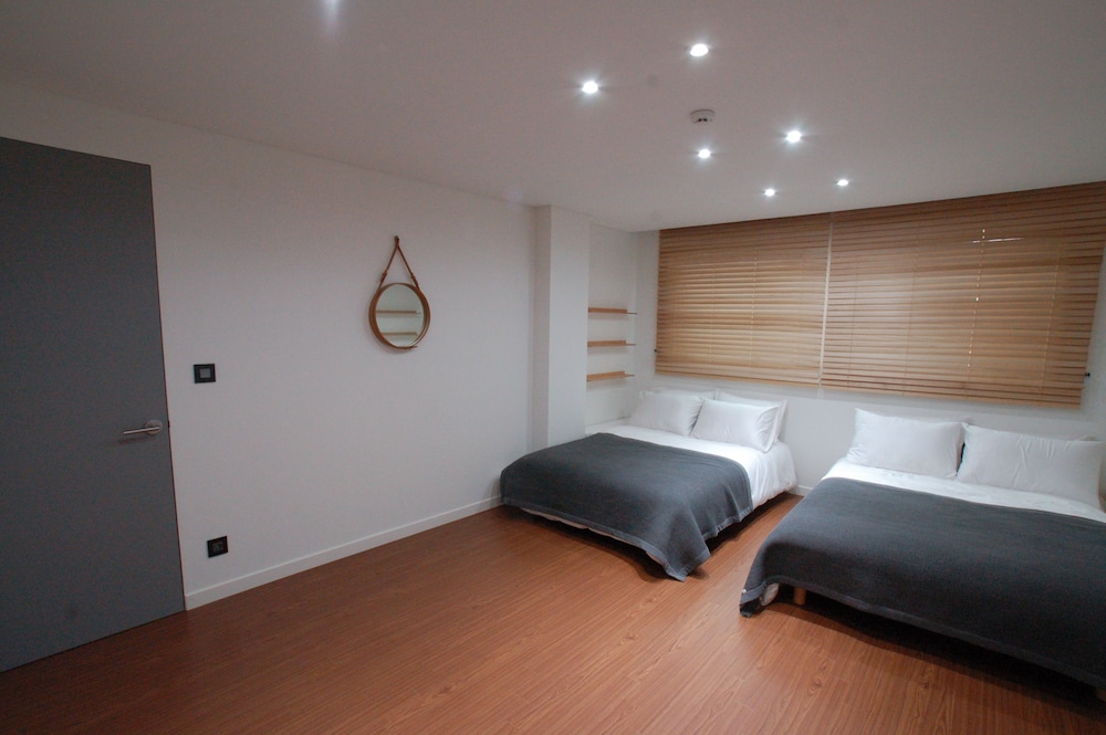 YE'4 Guesthouse