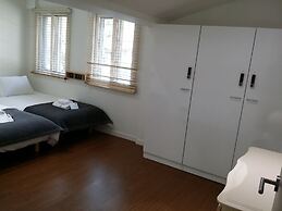 YE'4 Guesthouse