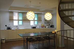 YE'4 Guesthouse