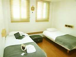 YE'4 Guesthouse