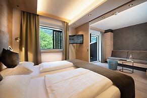Hotel Alpina