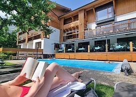 Hotel Alpina