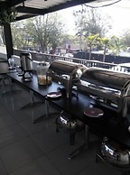 De Wahyu Hotel
