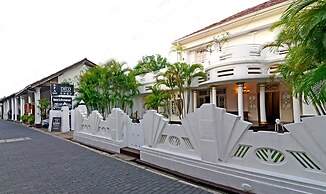 Deco On 44
