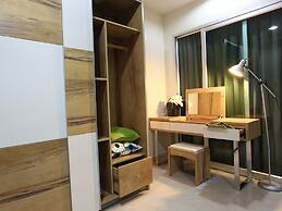 Tongtip Place