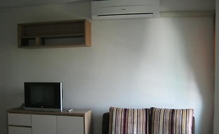 Tongtip Place