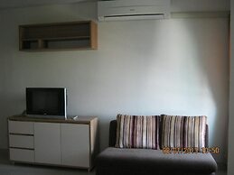 Tongtip Place
