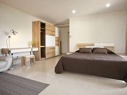 Tongtip Place