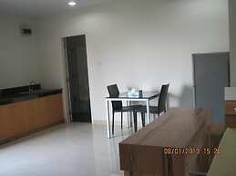 Tongtip Place
