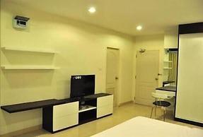 Tongtip Place