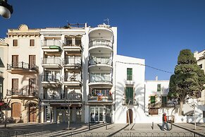 Sitges Group Ocean
