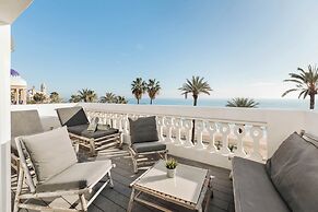 Sitges Group Ocean