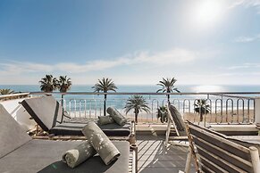 Sitges Group Ocean