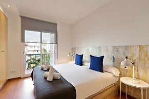 Sitges Group Beach Dreams