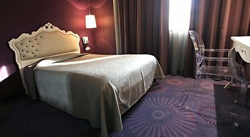 Hotel Moderno