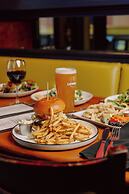 Foster's Inn