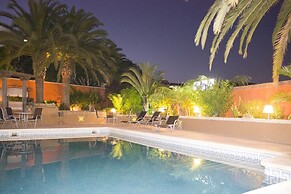 Volcano Beach Hotel
