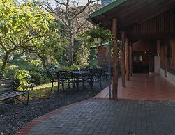 Cedrela Ecolodge