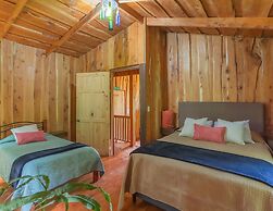 Cedrela Ecolodge