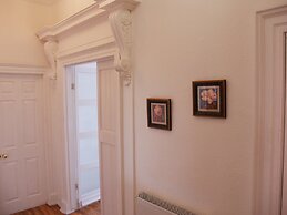 Niddry Street Apartments