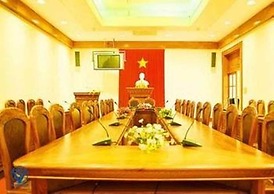Nha Khach Tien Giang