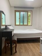 Hamory Guesthouse