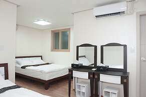 Hamory Guesthouse
