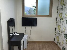 Hamory Guesthouse
