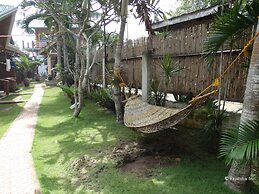 Alona Grove Tourist Inn