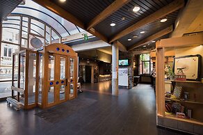 Liège Youth Hostel