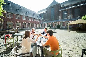 Liège Youth Hostel