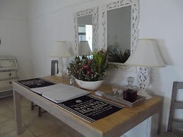 Breeze Inn Bed and Breakfast