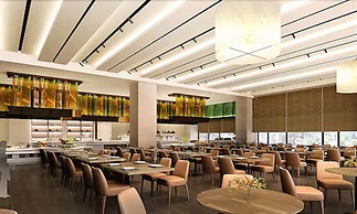 Grand Royal Hotel