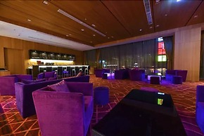 Grand Royal Hotel
