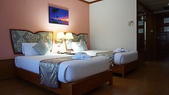 Wattana Park Hotel