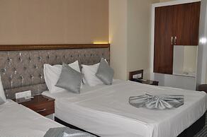 Grand Sera Hotel
