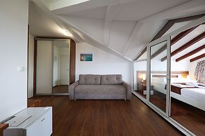 Hotel Murter