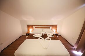 Hotel Murter